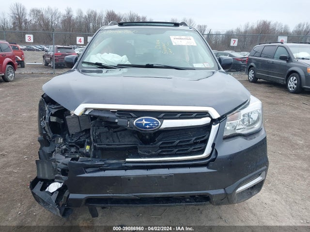 Subaru Forester 2.5i Premium 2018 JF2SJAEC0JH614937 Image 12