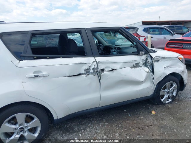 KIA Soul 2018 KNDJN2A24J7576278 Image 6