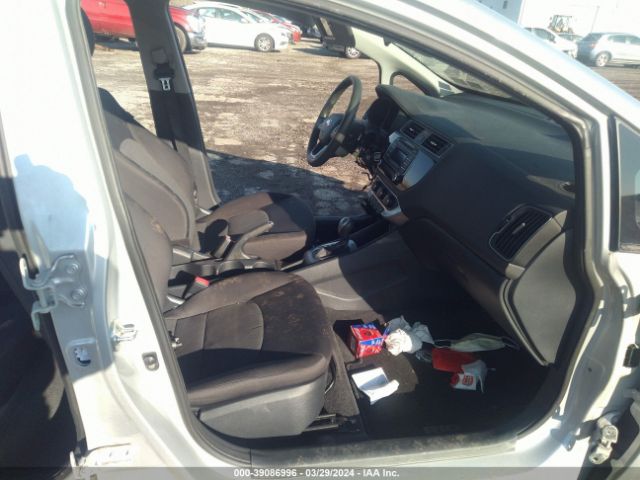 KNADM4A36G6558185 KIA RIO LX