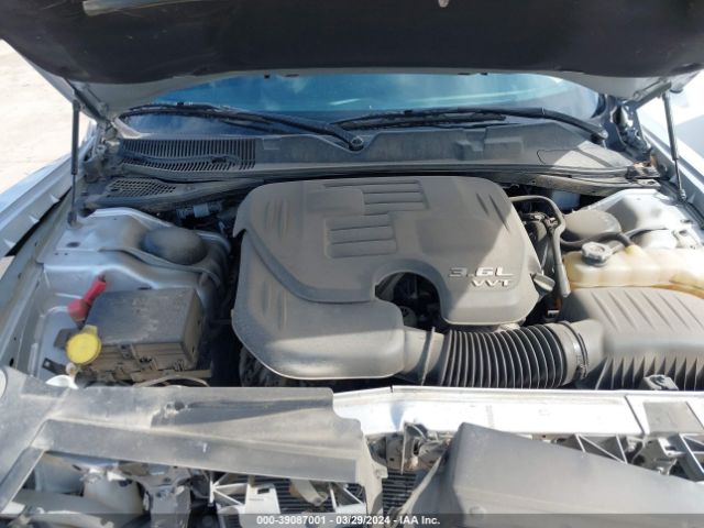 2C3CDZGG8KH683559 Dodge Challenger Sxt Awd