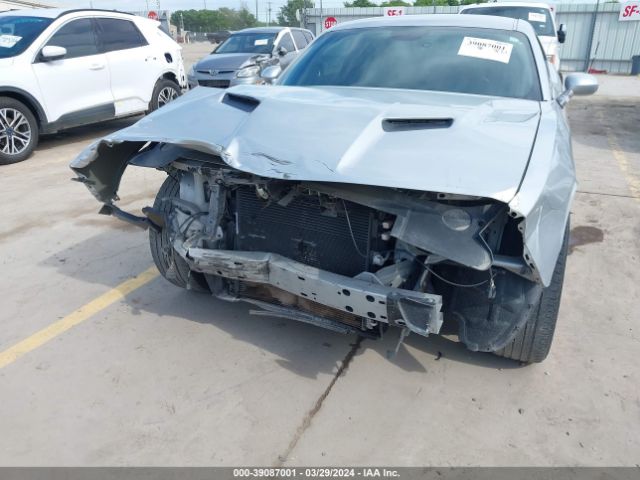 2C3CDZGG8KH683559 Dodge Challenger Sxt Awd