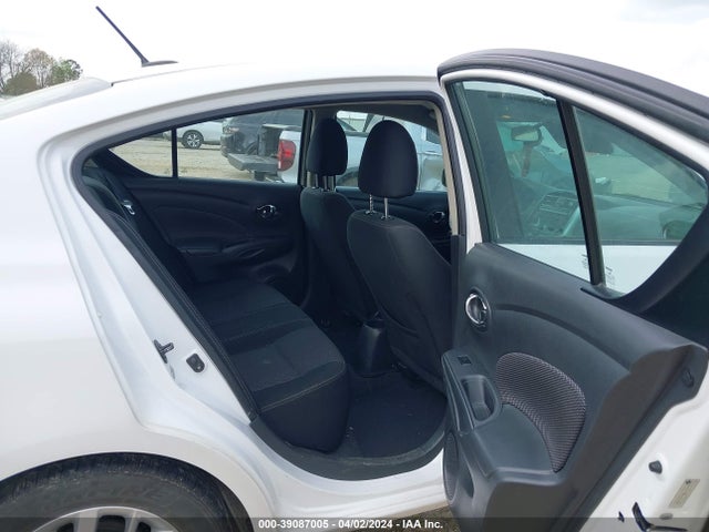 Nissan Versa 1.6 Sv 2018 3N1CN7AP4JL853897 Image 8