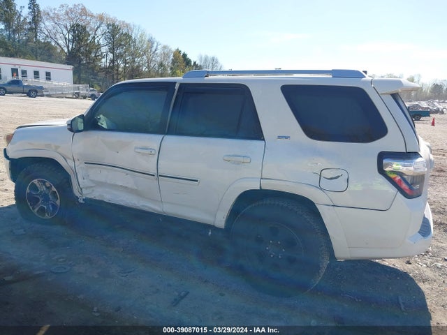 Toyota 4runner Sr5 Premium 2017 JTEZU5JR5H5164540 Image 14