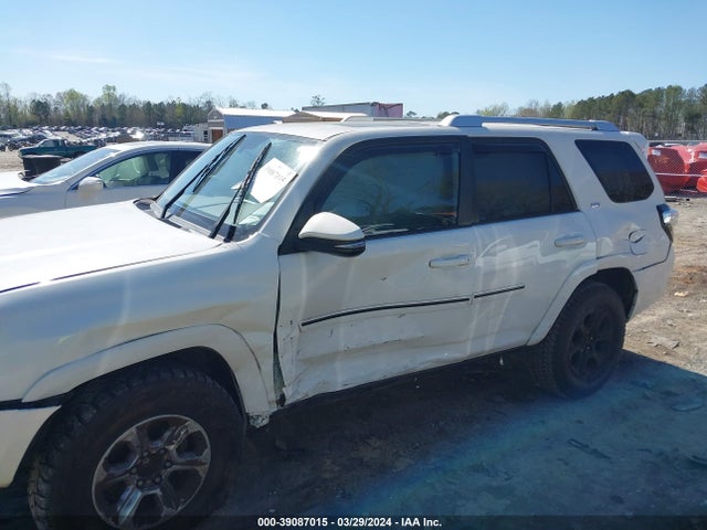 Toyota 4runner Sr5 Premium 2017 JTEZU5JR5H5164540 Image 6