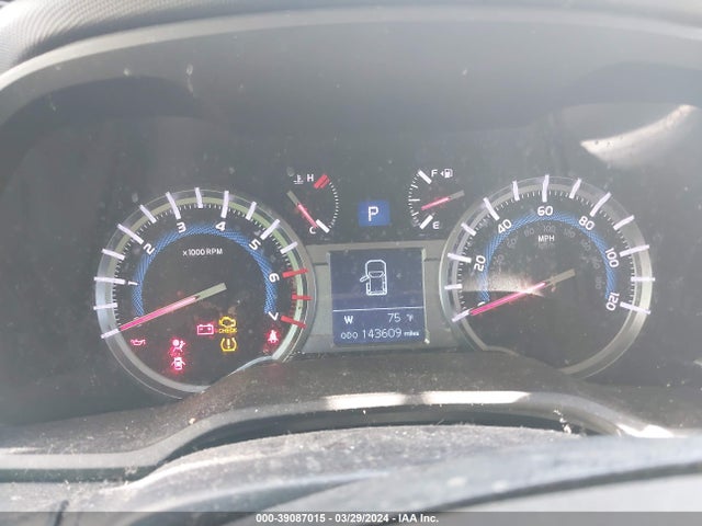 Toyota 4runner Sr5 Premium 2017 JTEZU5JR5H5164540 Image 7