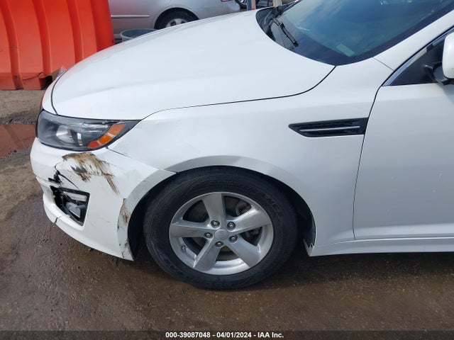 KIA Optima Lx 2015 KNAGM4A79F5642697 Image 6