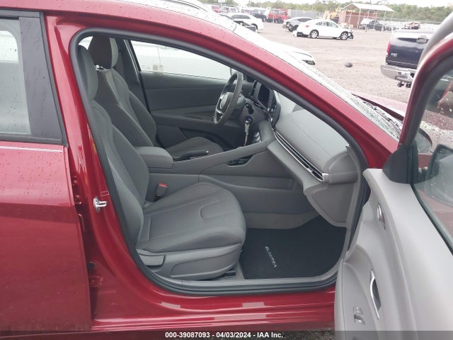 Hyundai ELANTRA SE 2024 KMHLL4DG8RU721526 Image 5