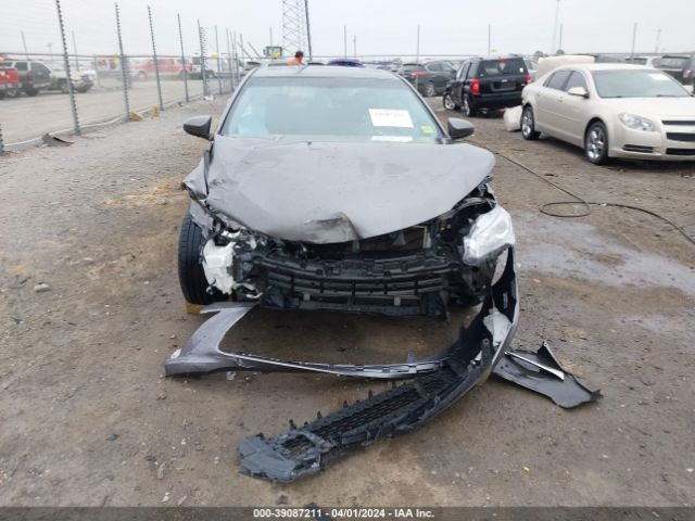 4T1BF1FK9HU771711 Toyota CAMRY SE