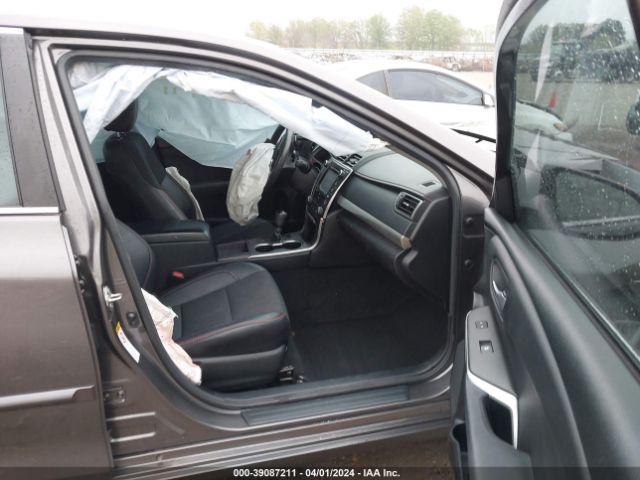 4T1BF1FK9HU771711 Toyota CAMRY SE