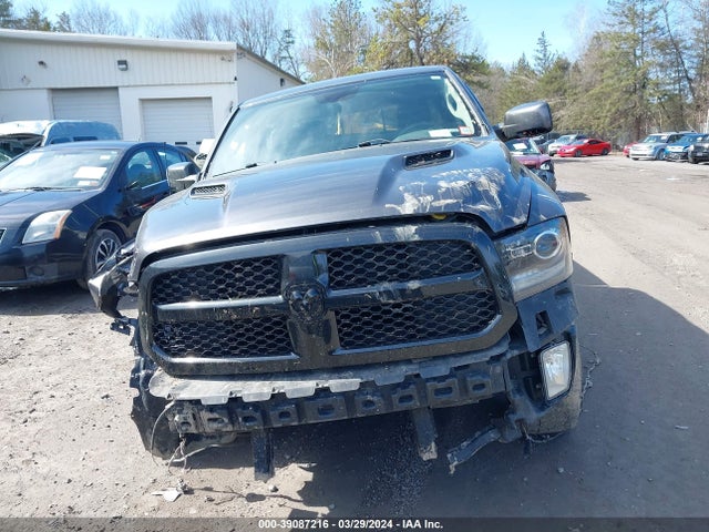 RAM 1500 Night  4x4 5'7 Box 2017 1C6RR7MT6HS759950 Image 12