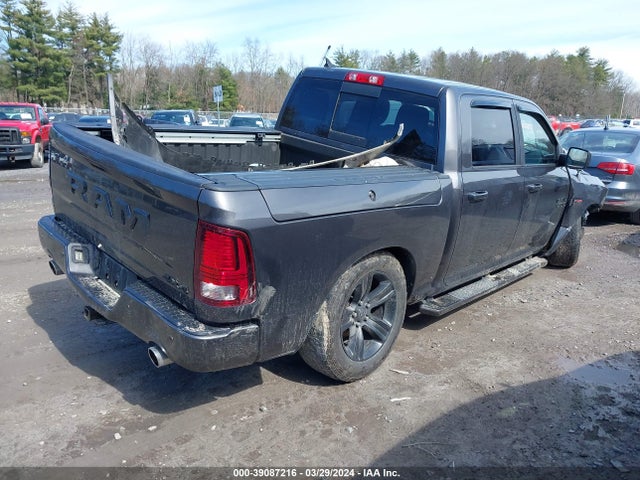 RAM 1500 Night  4x4 5'7 Box 2017 1C6RR7MT6HS759950 Image 4