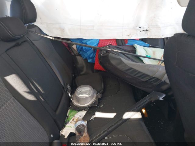 KNDJP3A50H7477901 KIA SOUL +