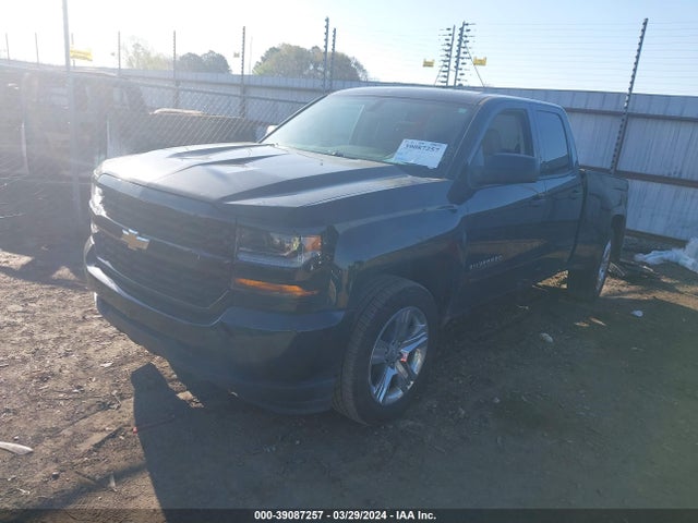 Chevrolet Silverado 1500 Custom 2017 1GCRCPEC5HZ197765 Image 2