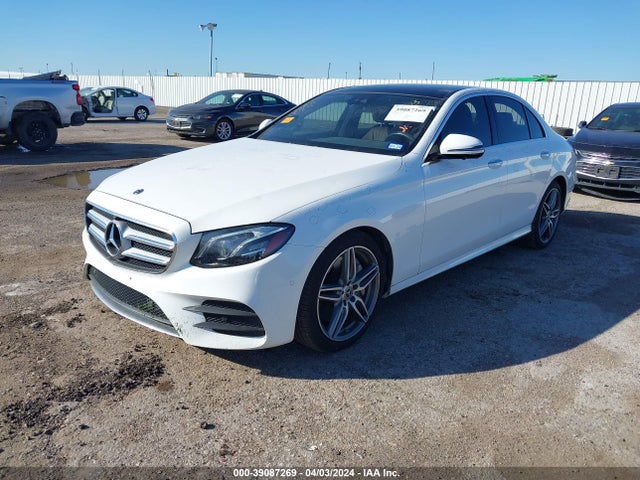 Mercedes-Benz E 300 2019 WDDZF4JB8KA545153 Image 2