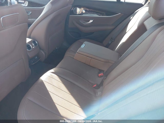 Mercedes-Benz E 300 2019 WDDZF4JB8KA545153 Image 8