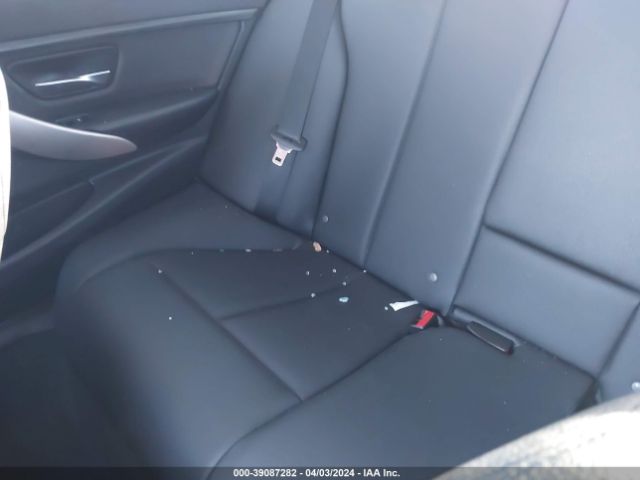 WBA3B1C54EP680520 BMW 320i