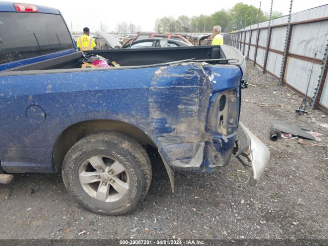 1C6RR7FT4HS660993 RAM 1500 Tradesman Quad Cab 4x4 6'4 Box