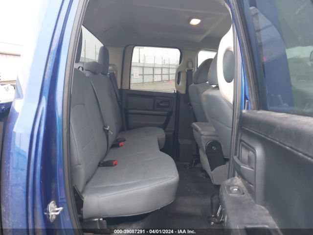 1C6RR7FT4HS660993 RAM 1500 Tradesman Quad Cab 4x4 6'4 Box