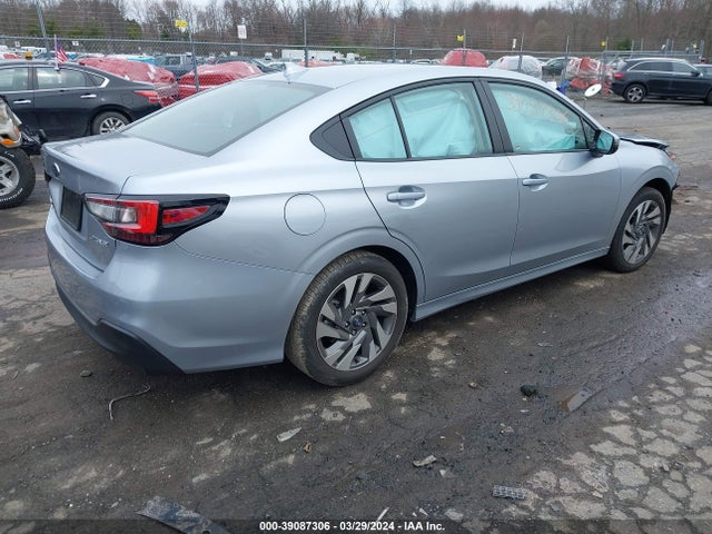 4S3BWAN69R3018129 Subaru Legacy Limited