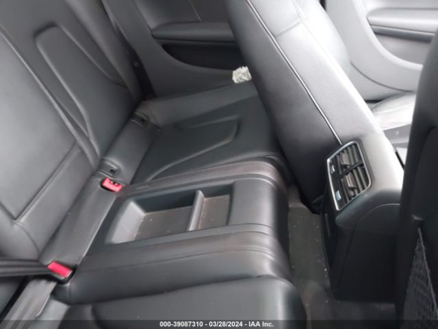 WAUCFAFR9FA014325 Audi A5 2.0t Premium