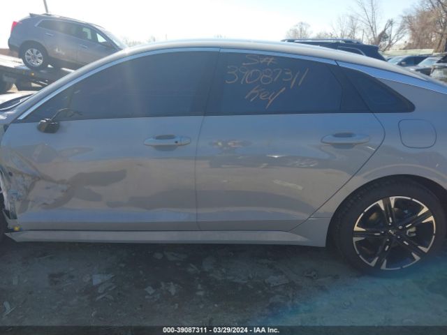 5XXG64J25RG252052 KIA K5 Gt-line