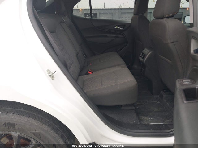 Chevrolet EQUINOX LT 2018 2GNAXJEV1J6237445 Image 8