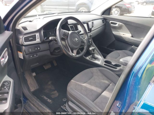 KNDCB3LC5H5090422 KIA NIRO LX