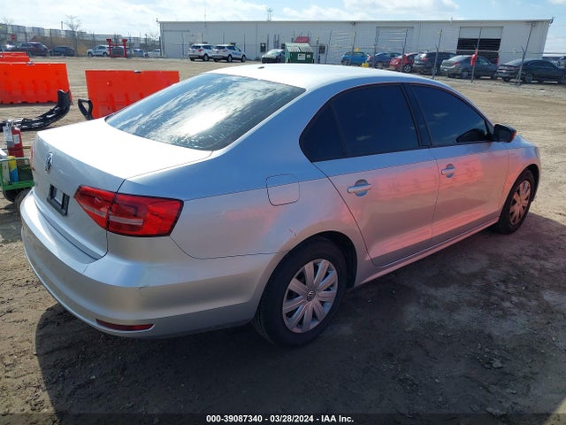 3VW2K7AJ3FM423001 Volkswagen Jetta 2.0l S