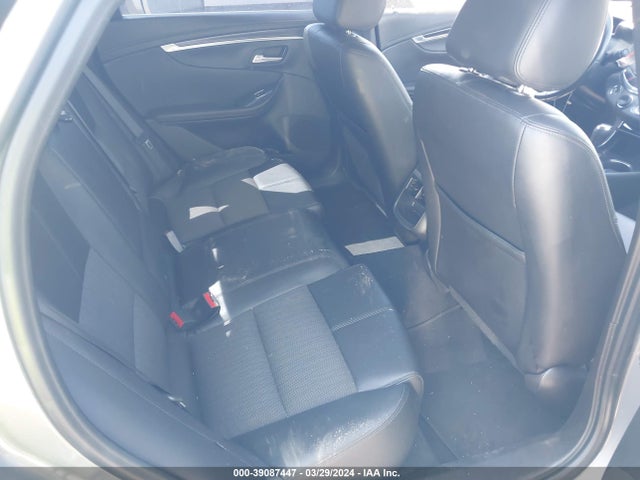 Chevrolet IMPALA 1LT 2018 2G1105S3XJ9104648 Image 8