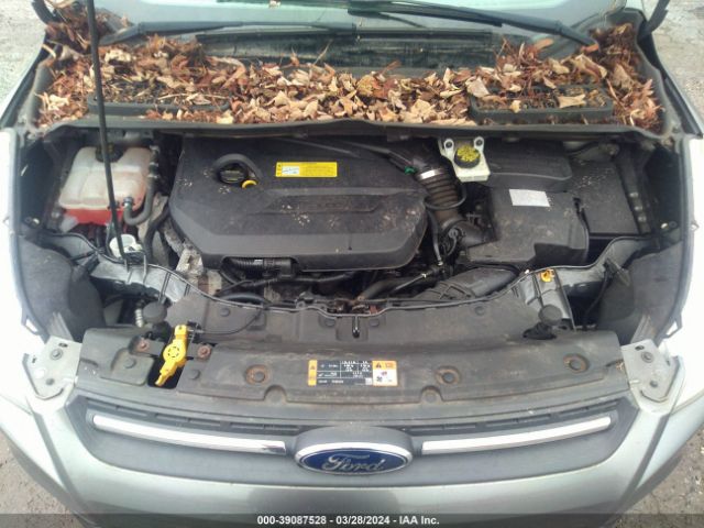 1FMCU9GX6EUC04452 Ford ESCAPE SE