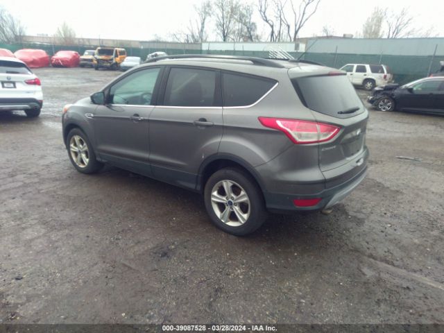 1FMCU9GX6EUC04452 Ford ESCAPE SE