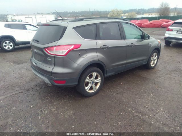 1FMCU9GX6EUC04452 Ford ESCAPE SE