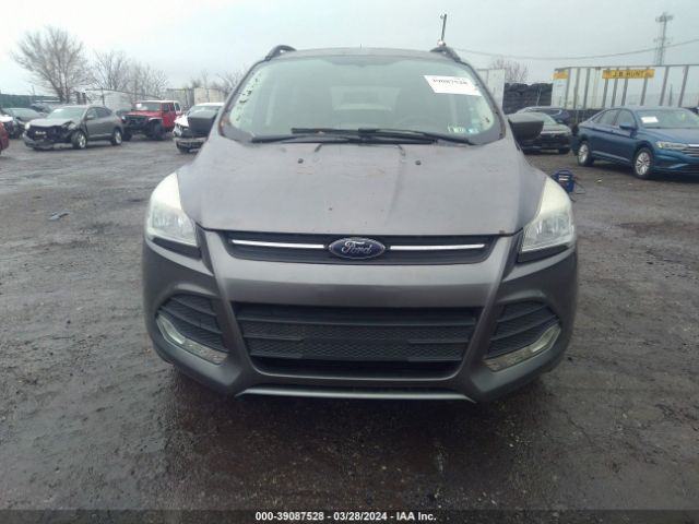 1FMCU9GX6EUC04452 Ford ESCAPE SE