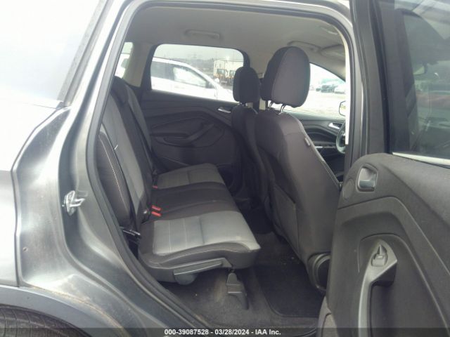 1FMCU9GX6EUC04452 Ford ESCAPE SE