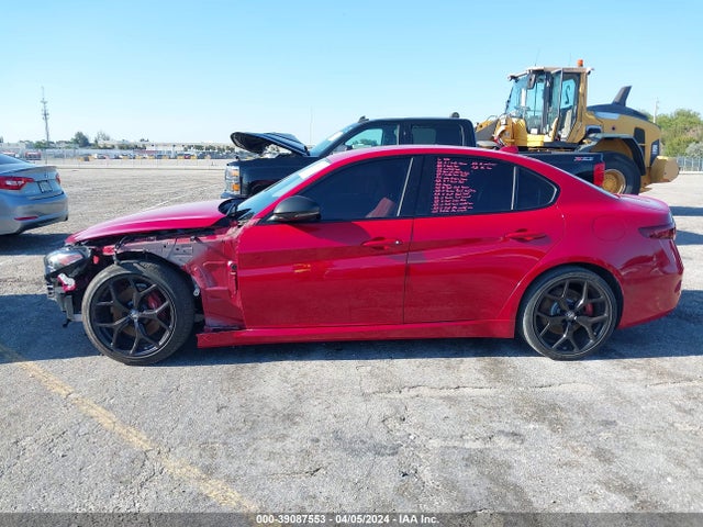 Alfa Romeo Giulia Rwd 2020 ZARFAMAN1L7624271 Image 15