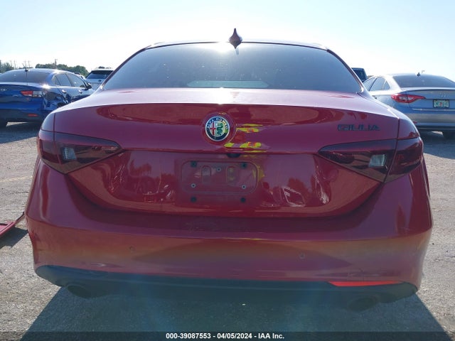 Alfa Romeo Giulia Rwd 2020 ZARFAMAN1L7624271 Image 17