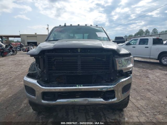 3C6UR5HJXNG185623 RAM 2500