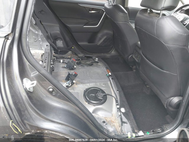 Toyota Rav4 Xle Premium 2020 JTMC1RFVXLD042674 Image 8