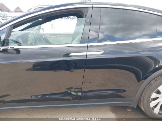 5YJXCBE26LF219692 Tesla Model X Long Range Dual Motor All-wheel Drive/long Range Plus Dual Motor All-wheel Drive