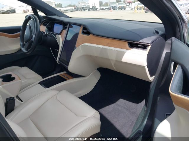 5YJXCBE26LF219692 Tesla Model X Long Range Dual Motor All-wheel Drive/long Range Plus Dual Motor All-wheel Drive