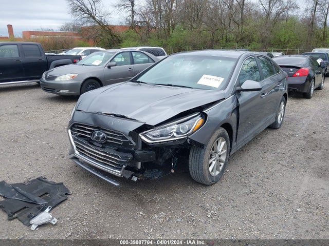 Hyundai SONATA SE 2019 5NPE24AF3KH754977 Image 2