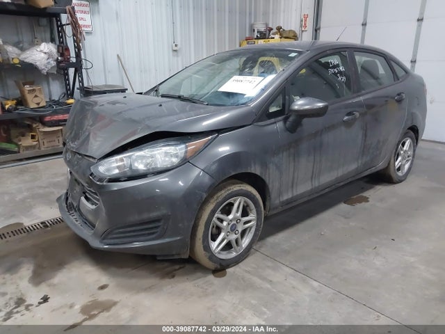 Ford FIESTA SE 2019 3FADP4BJ1KM113570 Image 2