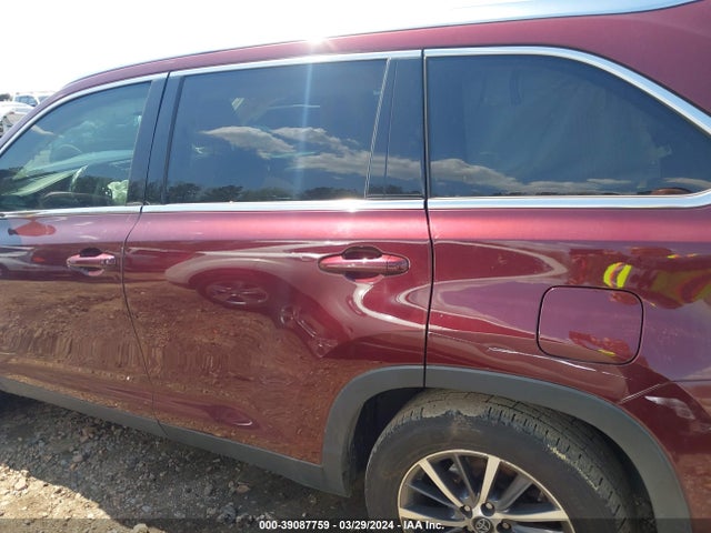 Toyota Highlander Xle 2019 5TDKZRFH0KS290806 Image 14
