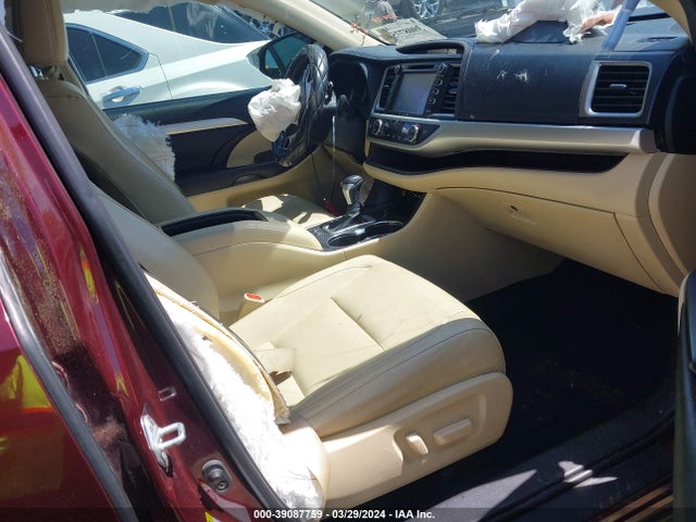 Toyota Highlander Xle 2019 5TDKZRFH0KS290806 Image 5
