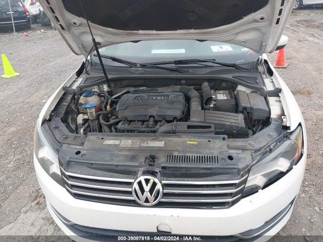 1VWAS7A32FC111203 Volkswagen Passat 1.8t Limited Edition