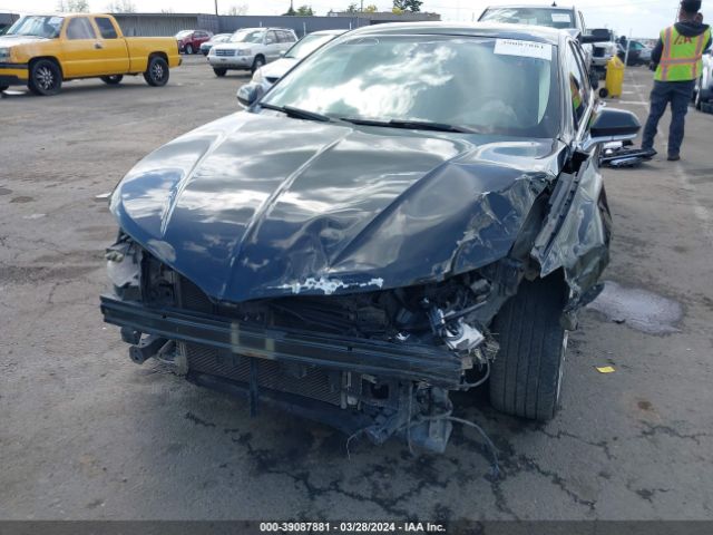 3LN6L2GK2FR617764 Lincoln MKZ