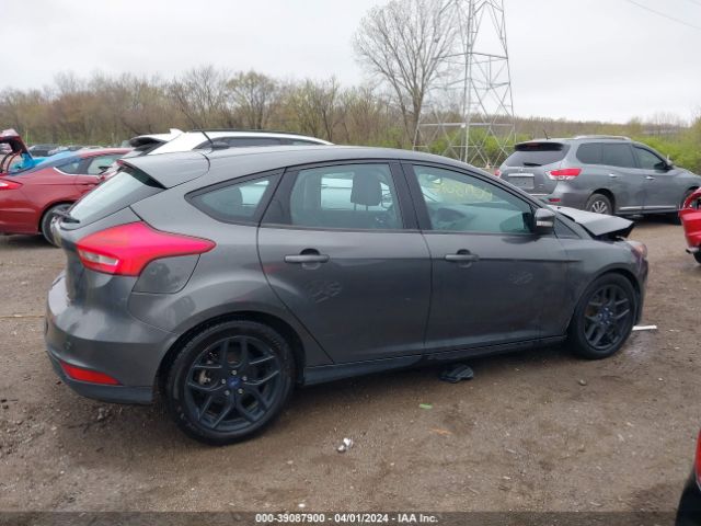 1FADP3K23GL212080 Ford FOCUS SE