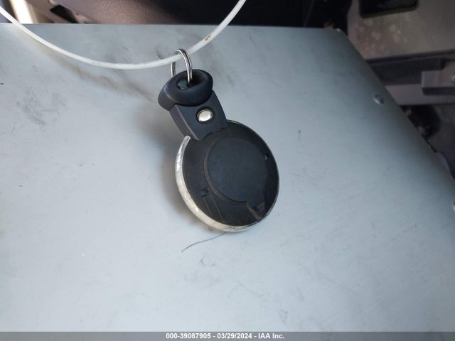 2007 MINI COOPER WMWMF335X7TT52856 Photo 10