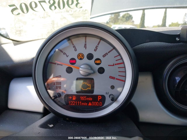 2007 MINI COOPER WMWMF335X7TT52856 Photo 6