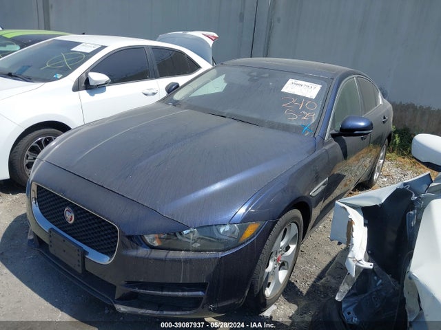 2017 JAGUAR XE SAJAR4BGXHA961644 Photo 1